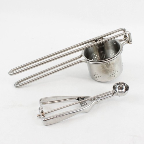 Set aus küchenwerkzeugen - set,